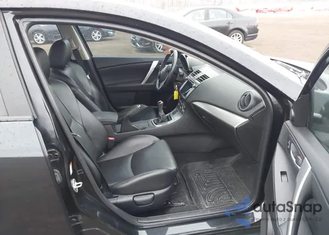 2010 Mazda Mazda3 S Grand Touring/S Sport z USA, uszkodzony, nr VIN JM1BL1S58A1193038